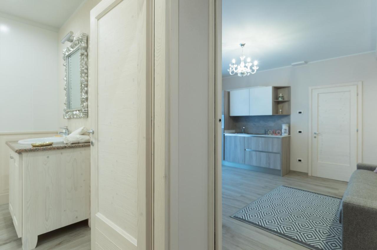 Residenza Conca Verde B&B Il Monolocale Rogolo Bagian luar foto