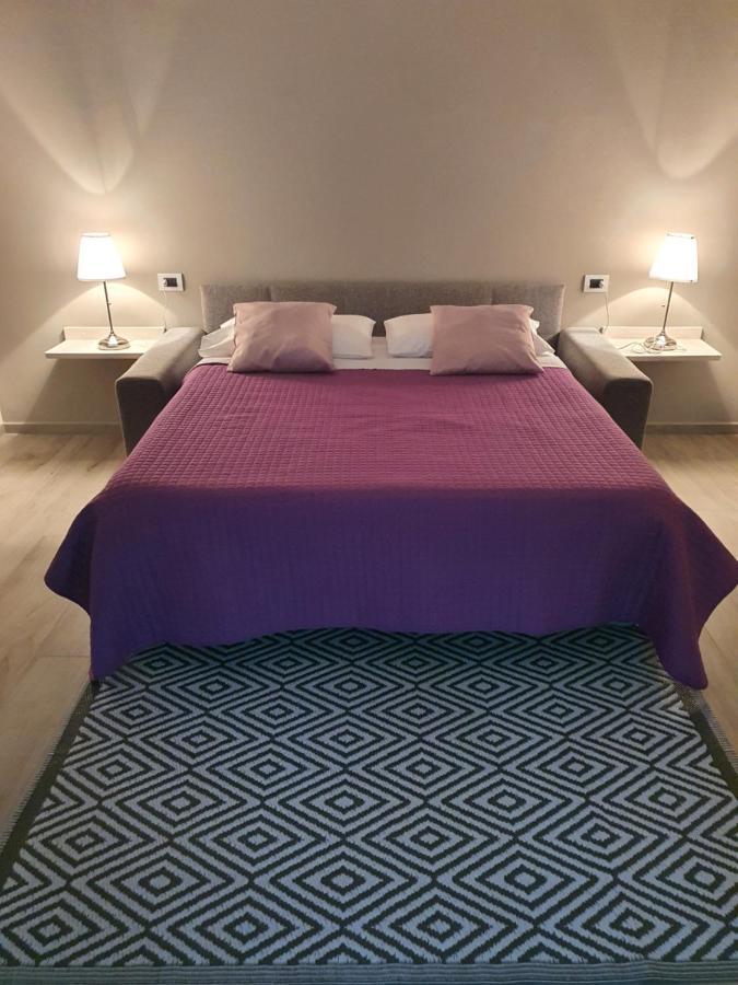 Residenza Conca Verde B&B Il Monolocale Rogolo Bagian luar foto